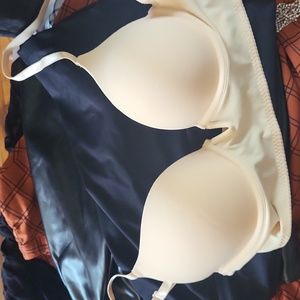 Solid Crisscross Underwire Bra